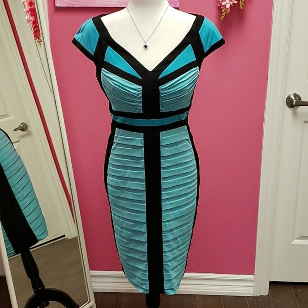 JAX 💙💕💕Aqua Blue Ribbed Dress Size 6